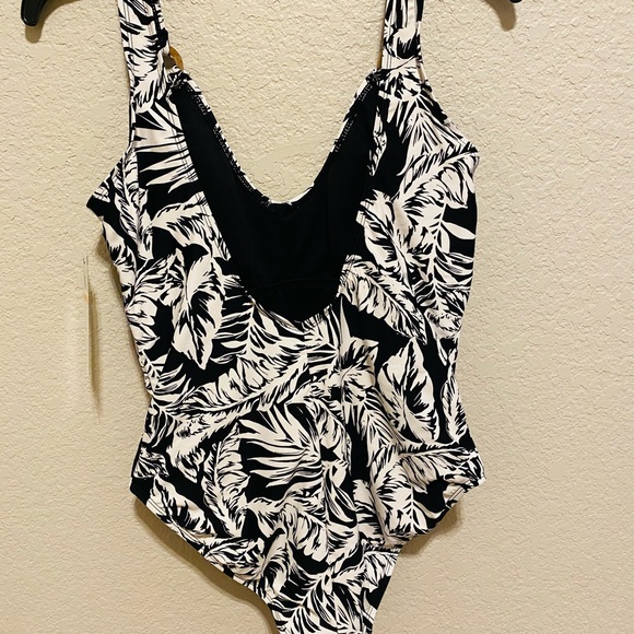 Women's V Neck One Piece - Picture 4 of 4